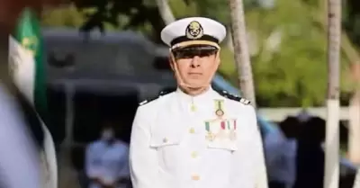 Manuel Roberto Far�as