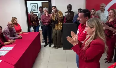 Guadalupe Soto/On�simo Aguilera