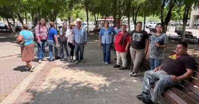 Vecinos de la invasi�n Mirabal