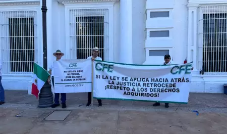 Jubilados y pensionados de la Comisi�n Federal de Electricidad