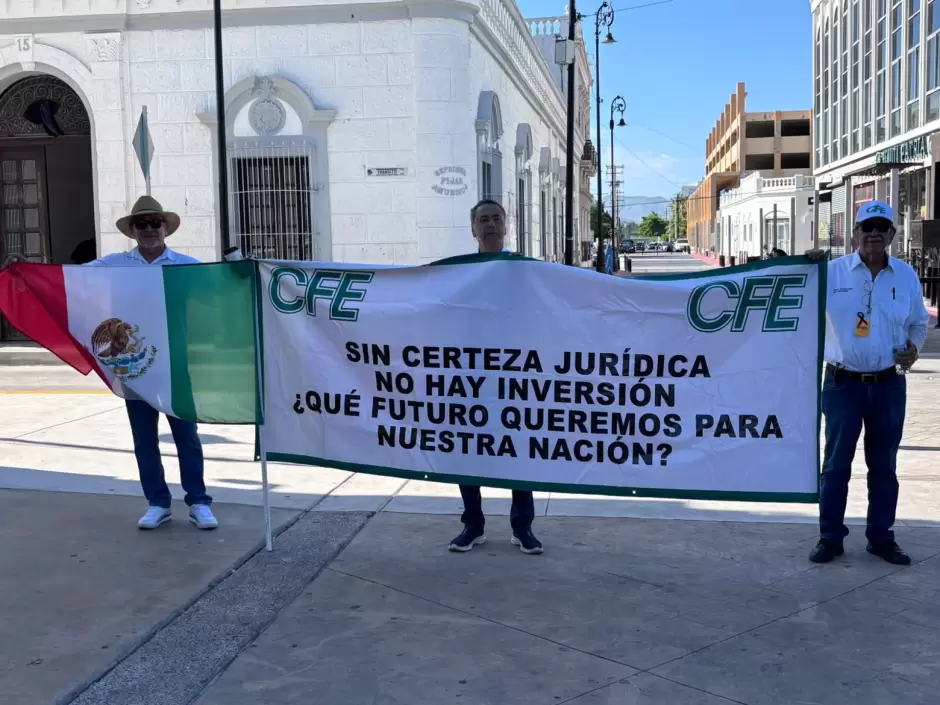 Jubilados y pensionados de la Comisión Federal de Electricidad