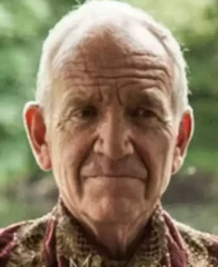Tom Chadbon
