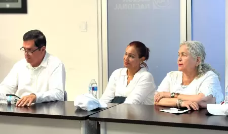 Reuni�n con jubilados y pensionados de CFE