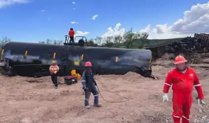 Descarrilamiento de tren en Naco, Sonora