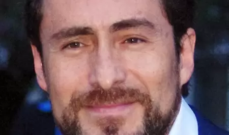 Demi�n Bichir