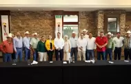 Javier Lamarque se re�ne con trabajadores de planta textil y alcaldes de la regi�n serrana