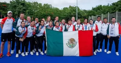 Ahide� Castillo y Katerine Rivera