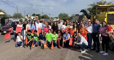 Banderazo de arranque a trabajos de rehabilitaci�n de la calle Agust�n G�mez del