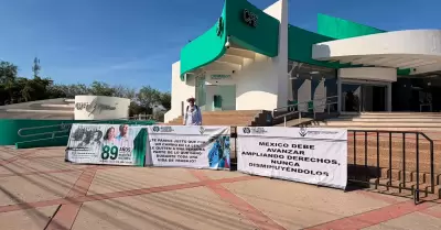 Manifestaci�n de jubilados y pensionados de CFE