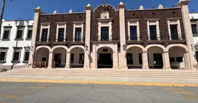 Sindicato independiente toma Rector�a de la Unison