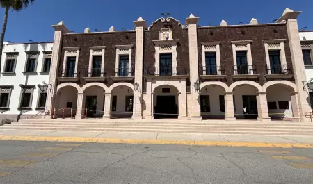 Sindicato independiente toma Rector�a de la Unison