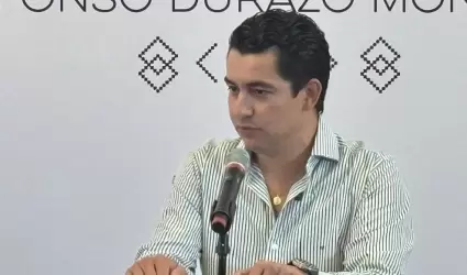Roberto Gradillas Pineda.