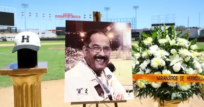 Homenaje a Jaime Francisco Cort�s