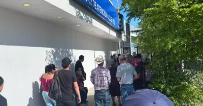 Usuarios sin l�nea de celular