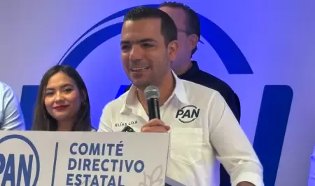 El�as Lixa, coordinador de diputados federales del PAN