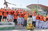Naranjeros honra a H�ctor Espino