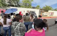 Tras protesta de padres, AguaH promete atender fuga de aguas negras que afecta a primarias