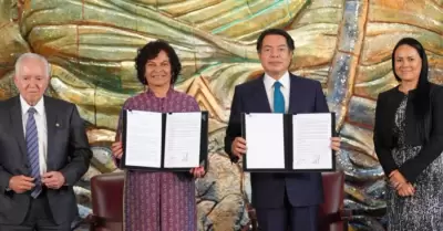 Firma de Carta de Intenci�n entre la SEP y la Unesco.