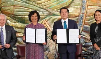Firma de Carta de Intenci�n entre la SEP y la Unesco.