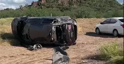 Volcamiento en la carretera federal M�xico 15, en el tramo Hermosillo a Guaymas
