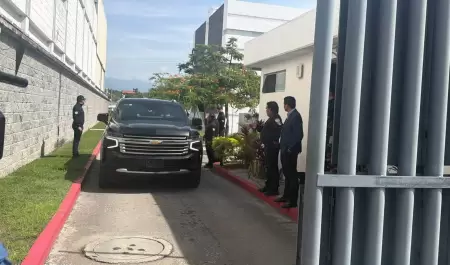 Familia de Claudia Tacoronte llega a Morelos para recoger su cuerpo