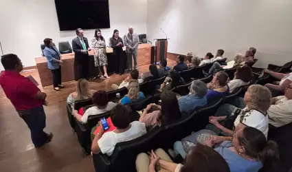 La diputada de Movimiento Ciudadano, Gabriela F�lix