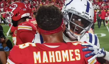 Chiefs vence a Colts