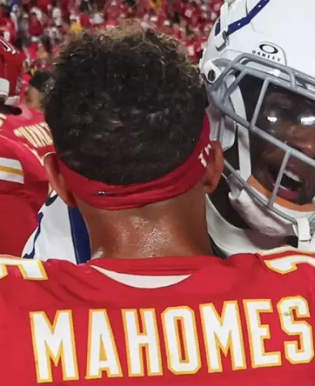 Chiefs vence a Colts