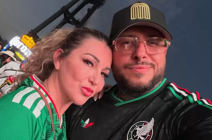 Alicia Villarreal, y Cibad Hern�ndez