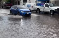 Lluvias dejan acumulaci�n de agua en calles de Kino y Miguel Alem�n