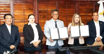 Unison y Fiscal�a
