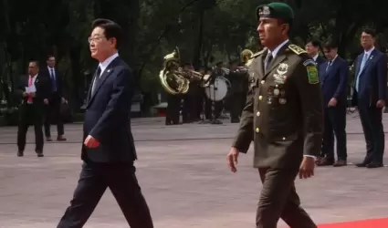 Sheinbaum se re�ne con Lee Jae Myung, presidente de Corea en Palacio Nacional.
