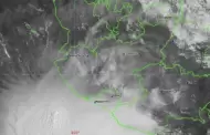 Hurac�n "Polo", categor�a 4, se ubica a 245 km al sur de Manzanillo, Colima
