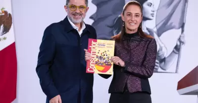Iv�n Escalante, Claudia Sheinbaum