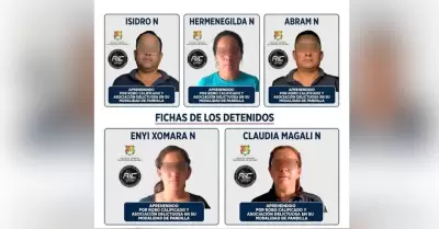Elementos de polic�a detenidos en Rosamorada, Nayarit