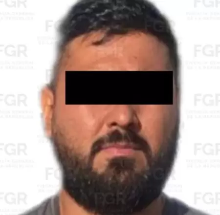 Detenido por uso de documento falso