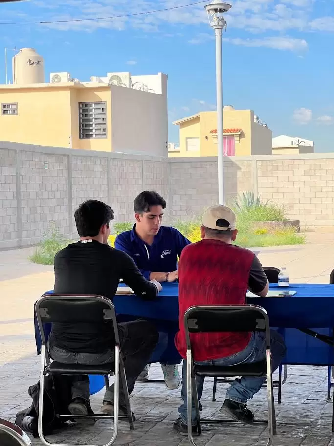 Jornada de reclutamiento Ford
