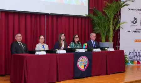 Reconoce Ceneval a la Universidad de Sonora por programas de alto rendimiento ac