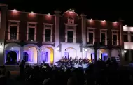 Recibe Unison serenata por su 84 aniversario