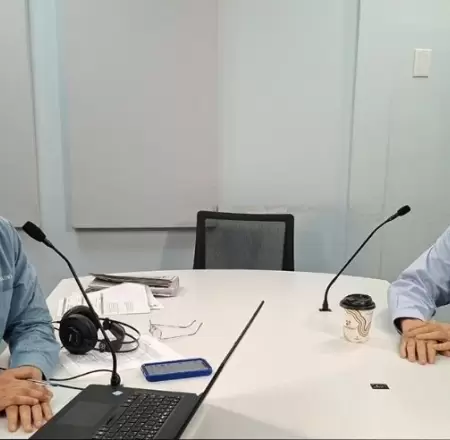 Ernesto G�ndara en entrevista con Juan Carlos Z��iga