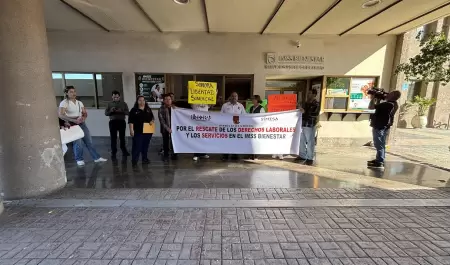 Manifestaci�n en las oficinas del IMSS Bienestar