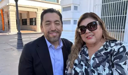 Representantes del Sindicato Independiente de la Universidad de Sonora (SIUS) se