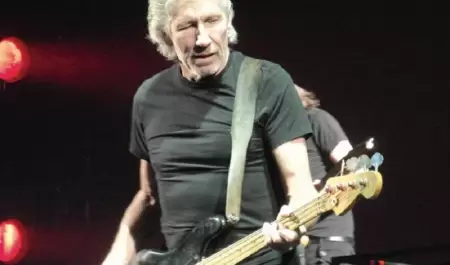 Roger Waters.