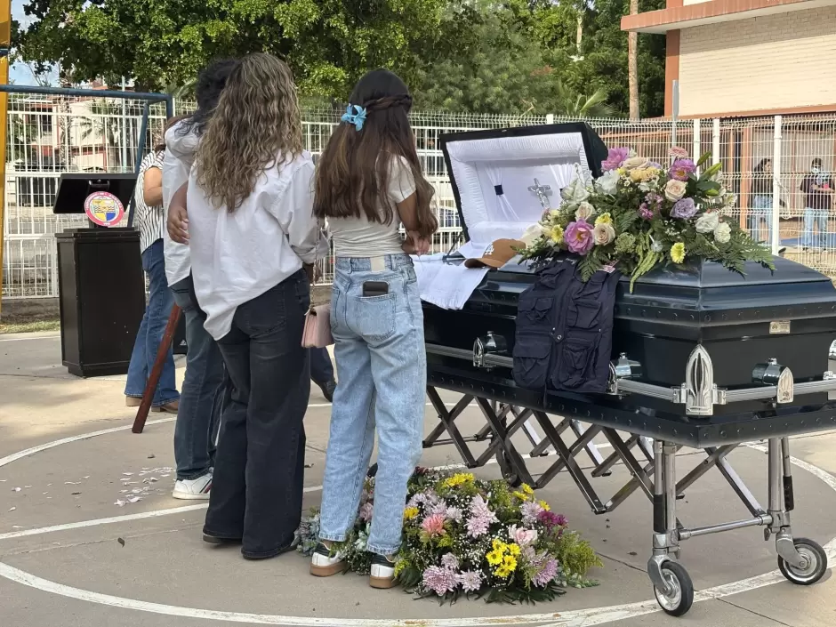 Honran memoria de Yeniseth Cortés.