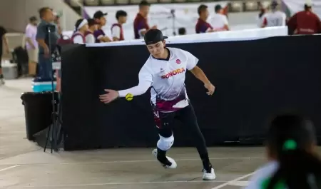 Sebasti�n Leal