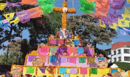 Ofrenda a Carlos Manzo