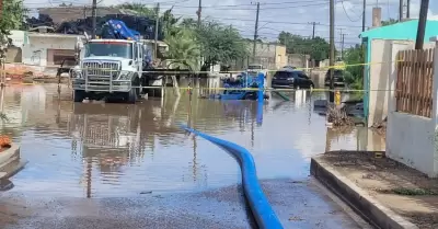 Inundaciones en Bah�a de Kino